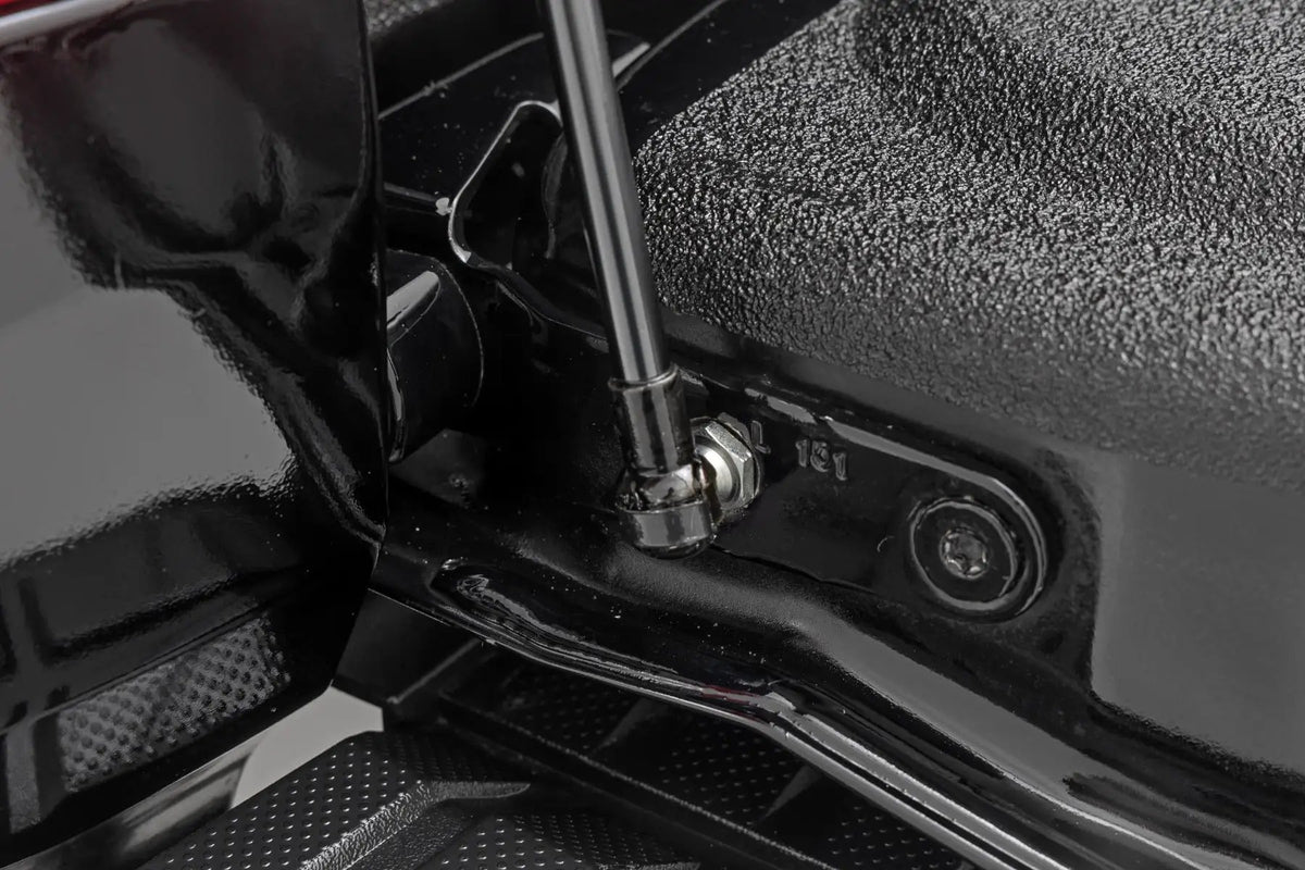 Tailgate Assist | Toyota Tundra 2WD/4WD (2007-2021) by Rough Country