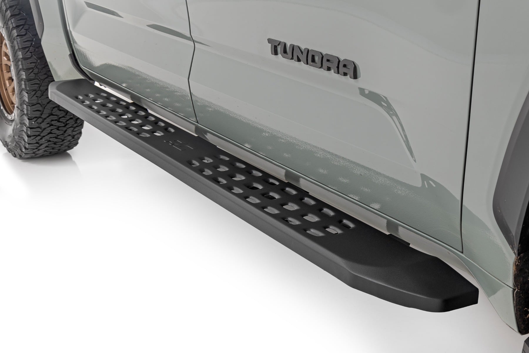 RPT2 Running Board | Crew Cab | Black | Toyota Tundra 2WD/4WD (2022-2026) by Rough Country