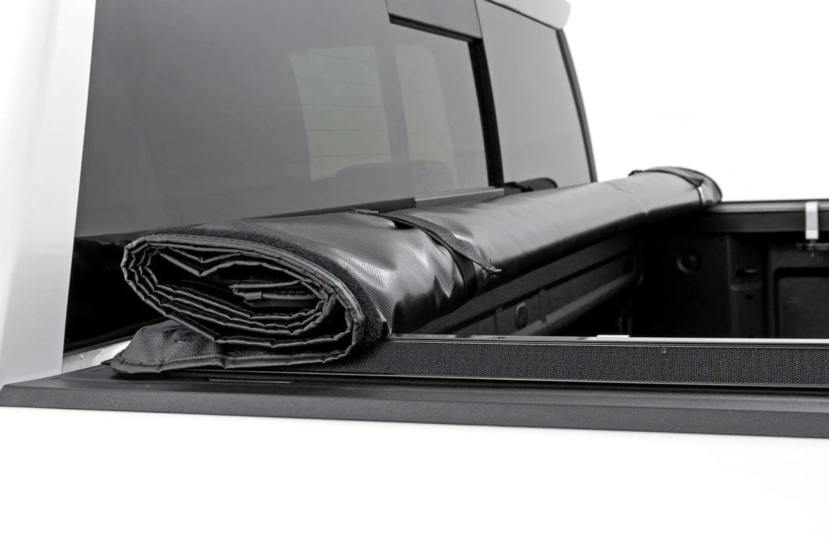 Soft Roll Up Bed Cover | 5'10" Bed | Chevy/GMC Sierra 1500 (19-26)/Silverado 1500 (19-26) by Rough Country