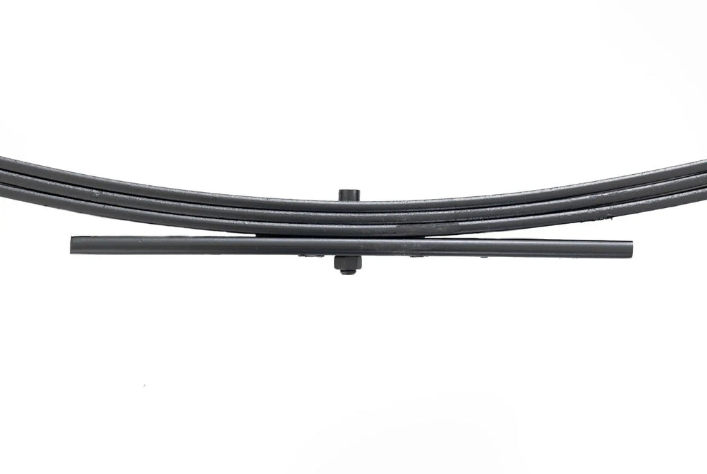 Front Leaf Springs | 2.5" Lift | Pair | Jeep Wrangler YJ 4WD (1987-1995) by Rough Country