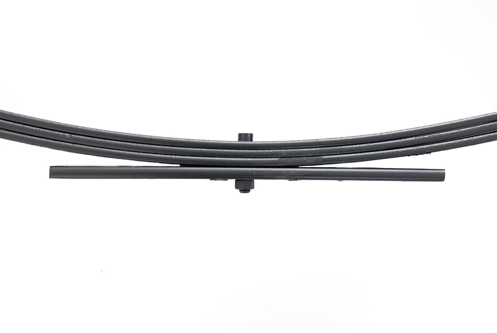 Front Leaf Springs | 2.5" Lift | Pair | Jeep Wrangler YJ 4WD (1987-1995) by Rough Country