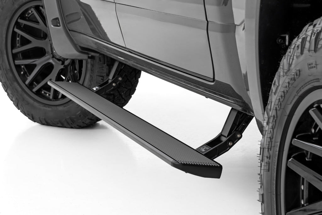 Power Running Boards | HT-Series | Crew Cab | Ram 1500 (19-26)/1500 TRX (21-24) by Rough Country