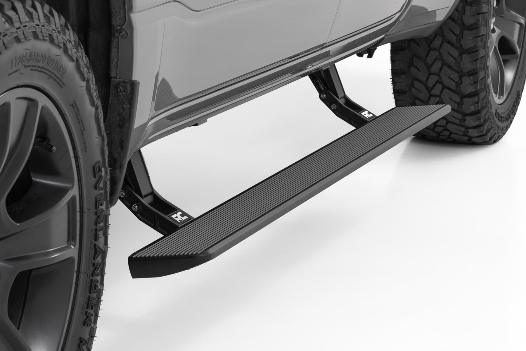 Power Running Boards | HT-Series | Quad Cab | Ram 1500 (19-26)/1500 TRX (21-24) by Rough Country