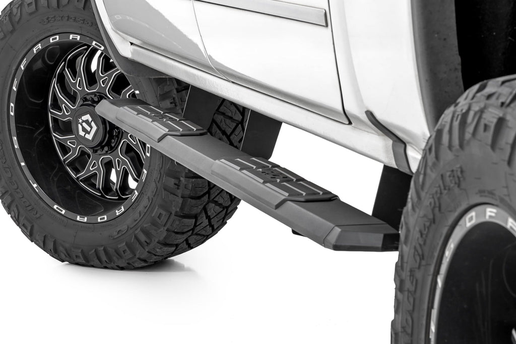 TR2 Running Boards | Chevy/GMC 1500/2500HD/3500HD (07-19 & Classic) by Rough Country