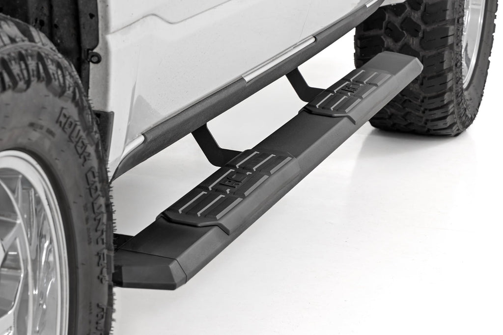 TR2 Running Boards | Ram 1500 (19-26)/1500 TRX (21-24) by Rough Country
