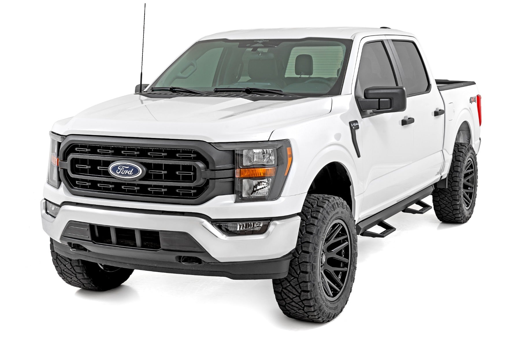 SRL2 Adj Aluminum Step | Crew Cab | Ford F-150/Lightning/F-250/F-350/Raptor (15-26) by Rough Country