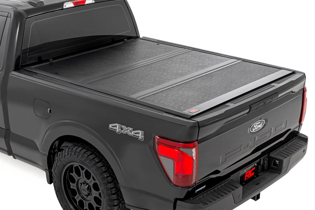 Hard Low Profile Bed Cover | 6'7" Bed | Ford F-150 2WD/4WD (2021-2026) by Rough Country
