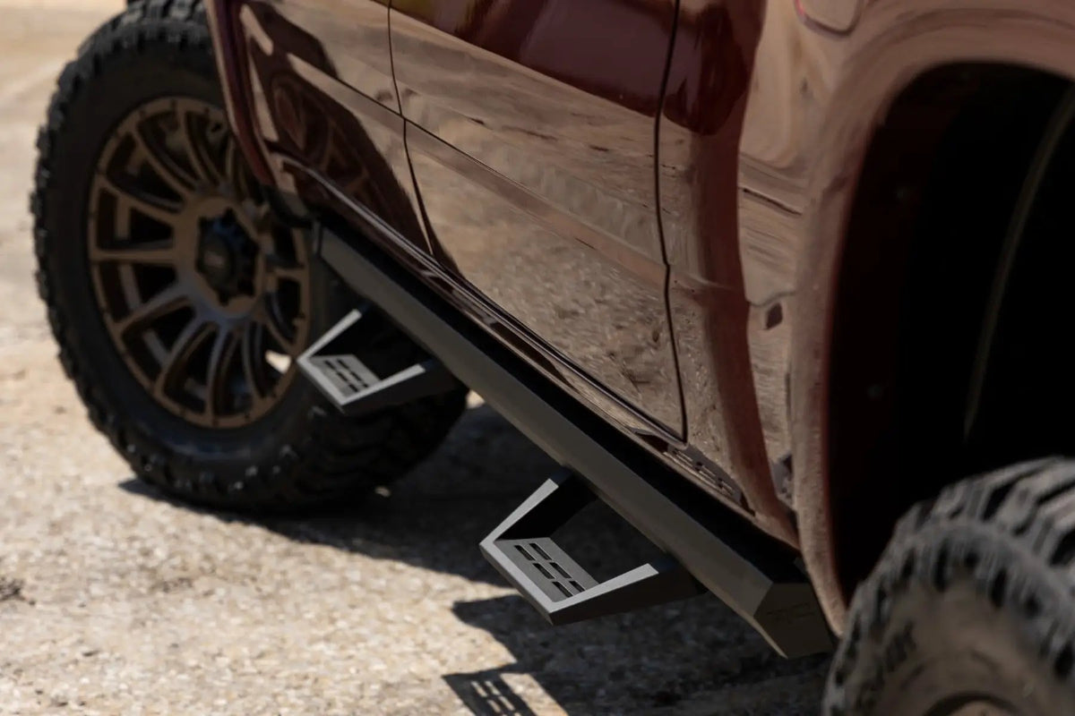 SRL2 Adj Aluminum Step | Crew Cab | Ram 1500 (19-26)/1500 TRX (21-24) by Rough Country