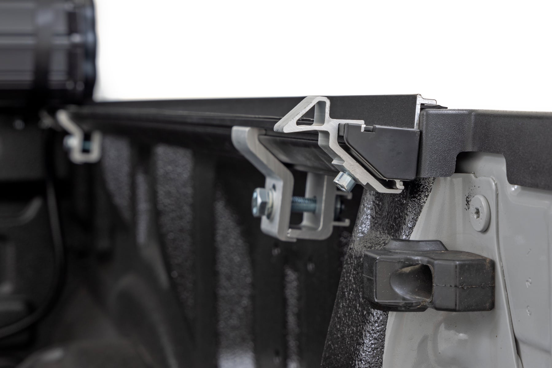 Hard Roll Up Bed Cover | 5'7" Bed | Ford F-150 (15-26)/F-150 Lightning (22-26) by Rough Country