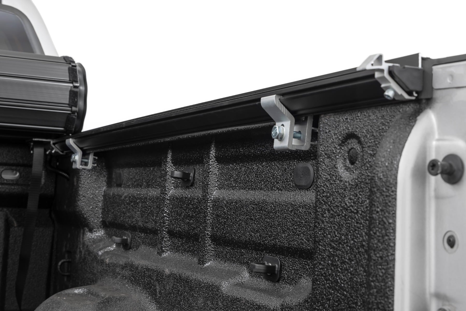 Hard Roll Up Bed Cover | 5' Bed | Chevy/GMC Canyon/Colorado 2WD/4WD (15-22) by Rough Country