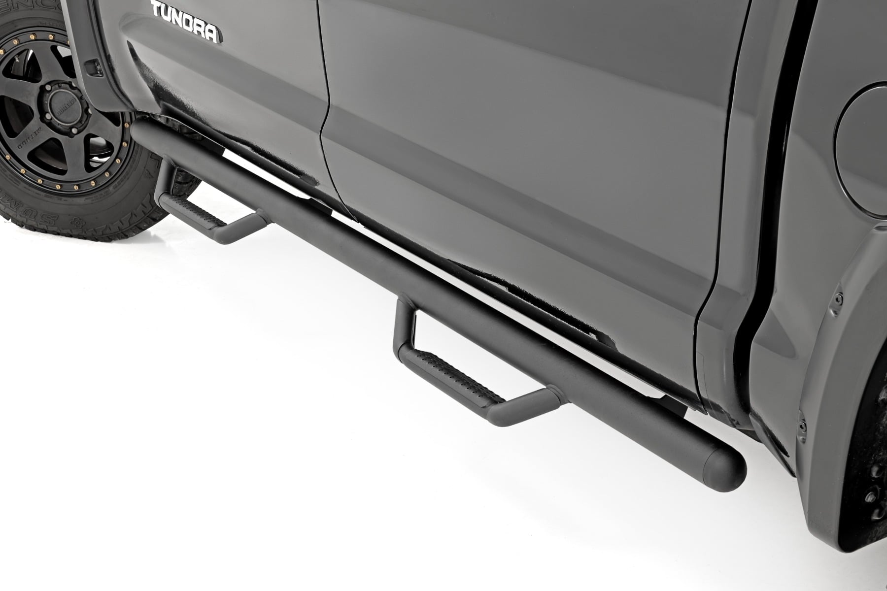 Nerf Steps | Cab Length | CrewMax | 5'7" Bed | Toyota Tundra 2WD/4WD (07-21) by Rough Country