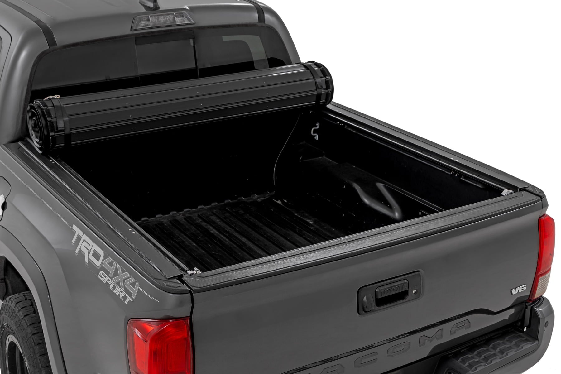 Hard Roll Up Bed Cover | 5' Bed | Toyota Tacoma 2WD/4WD (2016-2023) by Rough Country