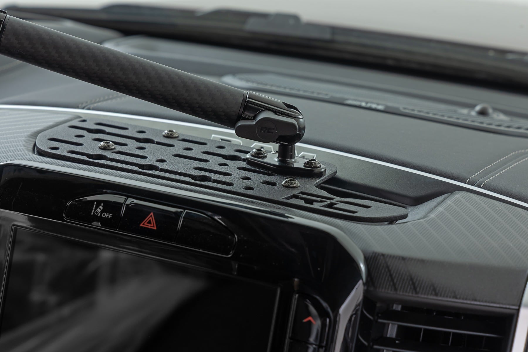 Dash Mount | 8" Mag Safe Mount Kit | 12in Screen | Ram 1500 2WD/4WD (19-26) by Rough Country