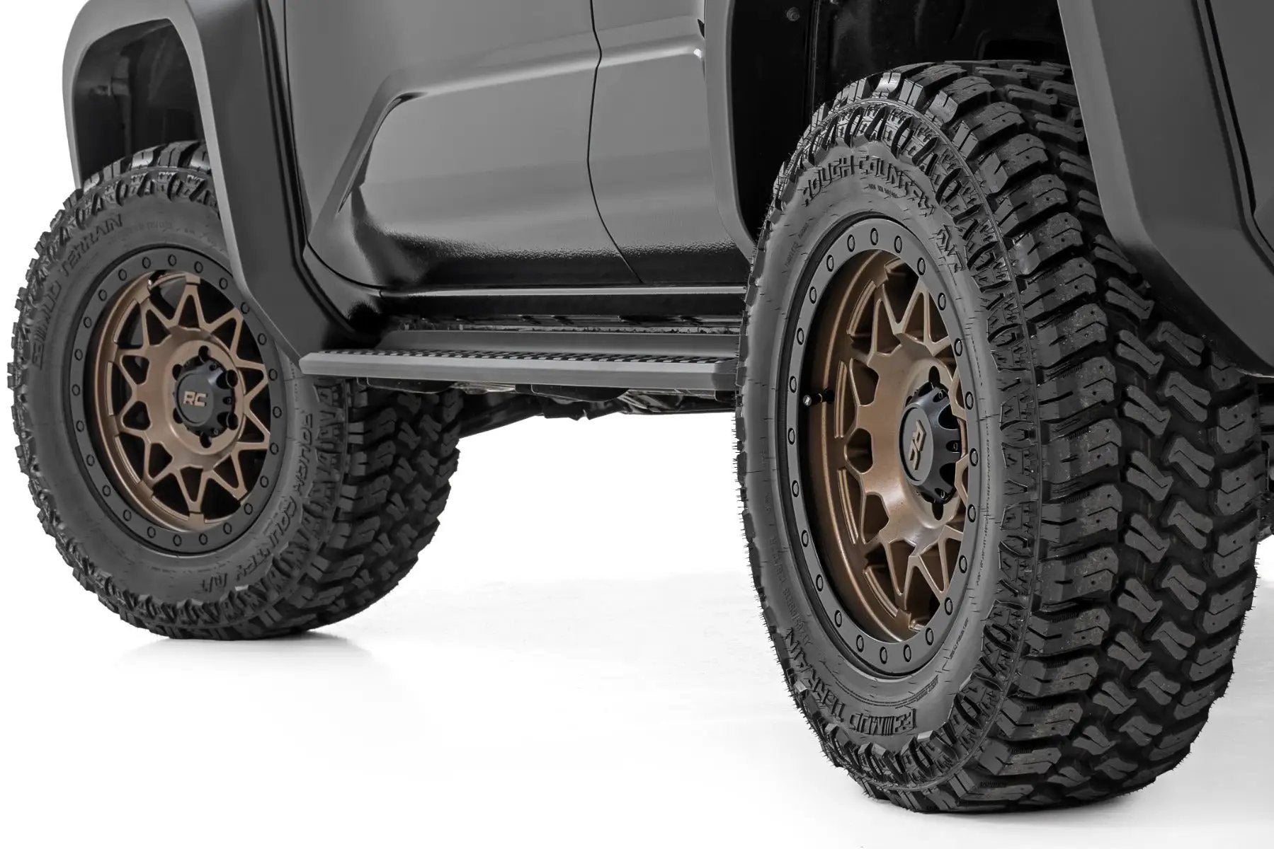 Rough Country 78 Series Wheel | Simulated Beadlock | Bronze/Black | 17x8.5 | 6x135 | +0mm