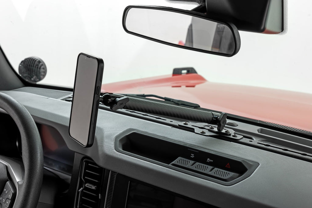 Dash Mount | 8" Mag Safe Mount | Ford Bronco 4WD (2021-2026) by Rough Country