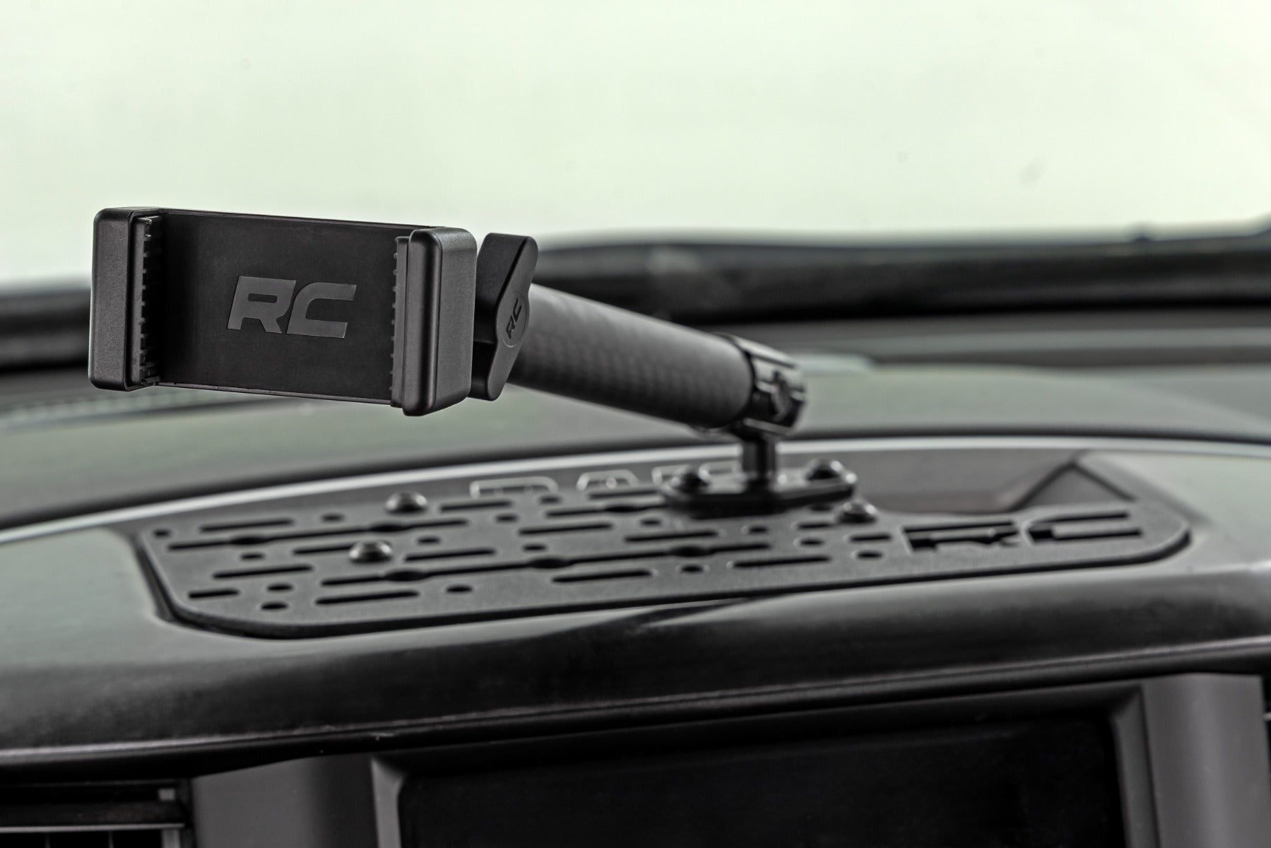 Dash Mount | 8" Non-Mag Safe Mount Kit | 12in Screen | Ram 1500 (19-26) by Rough Country