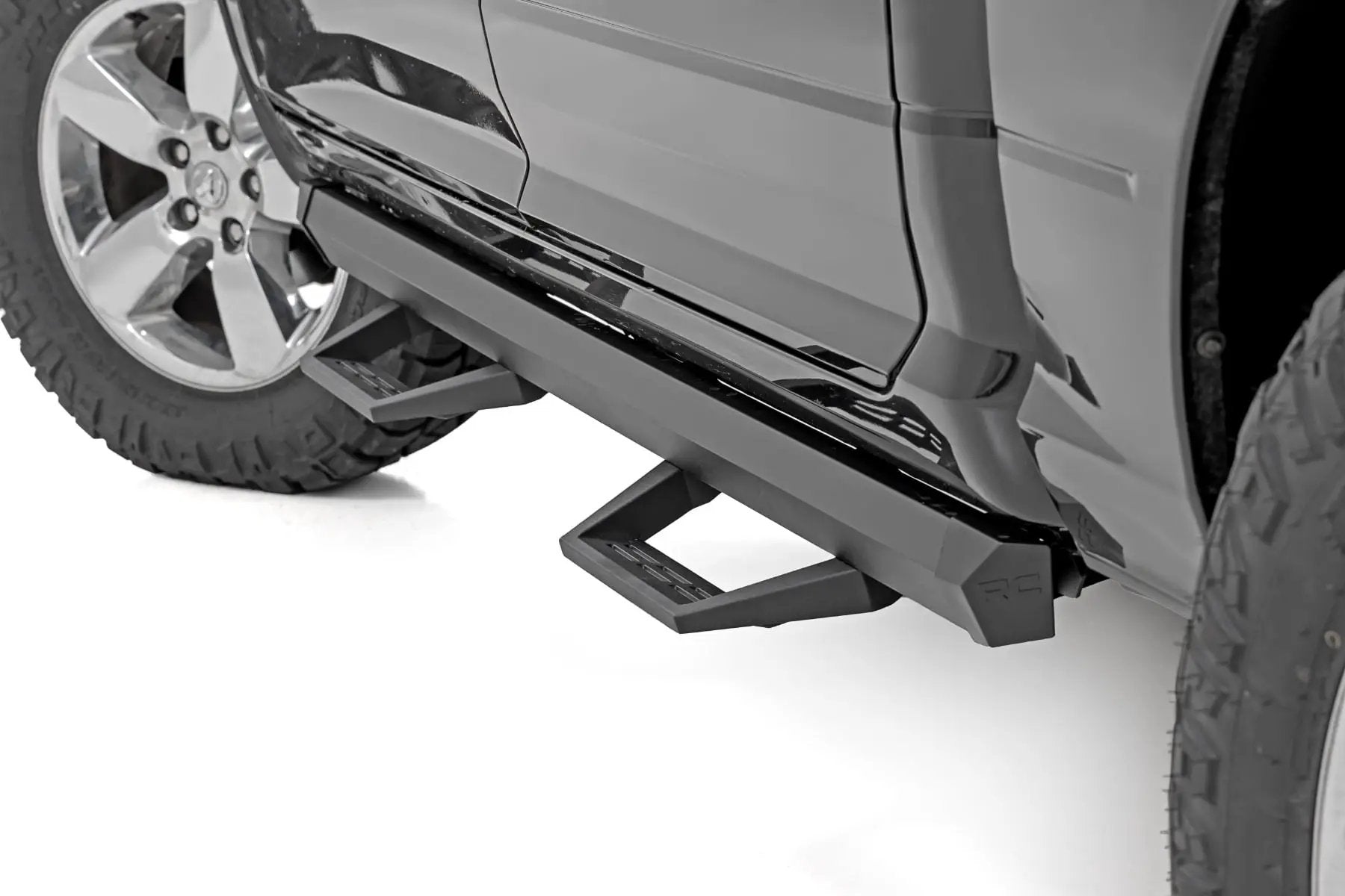 SRL2 Adj Aluminum Step | Crew Cab | Ram 1500/2500/3500 2WD/4WD (2010-2018 & Classic) by Rough Country