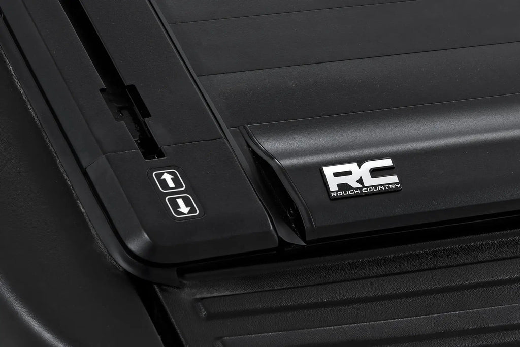Powered Retractable Bed Cover | 5'7" Bed | Ford F-150 2WD/4WD (2009-2014) by Rough Country