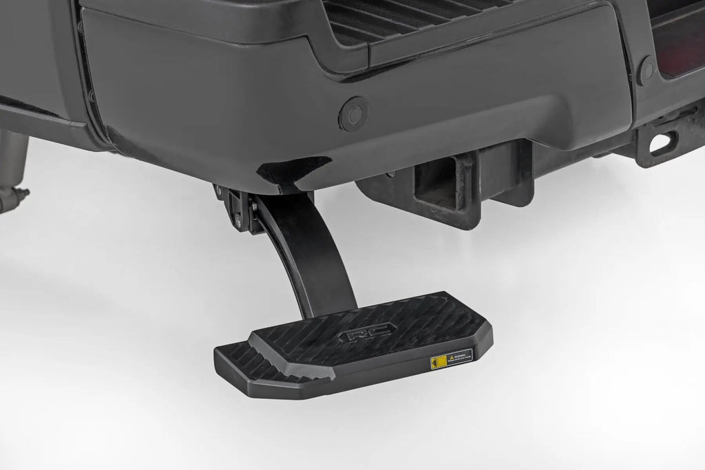 Retractable Bed Step | Manual Pull | Ford F-250/F-350 Super Duty (17-22) by Rough Country
