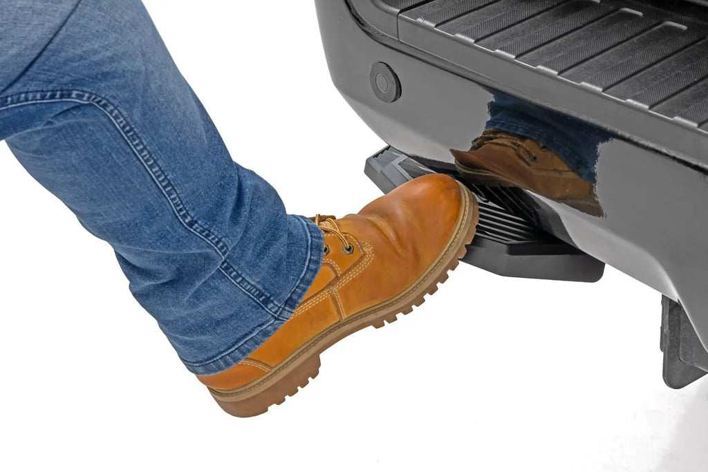 Retractable Bed Step | Manual Pull | Ford F-250/F-350 Super Duty (17-22) by Rough Country
