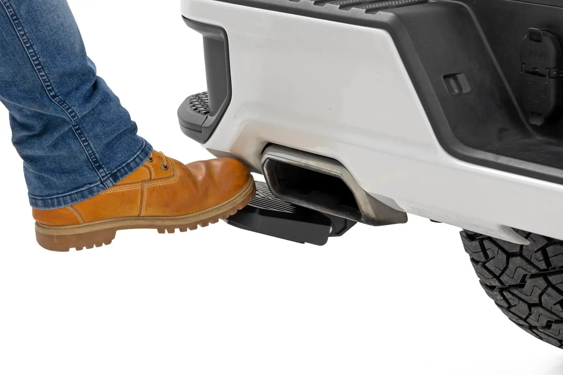 Retractable Bed Step | Manual Pull | Chevy/GMC 1500 (19-26) by Rough Country