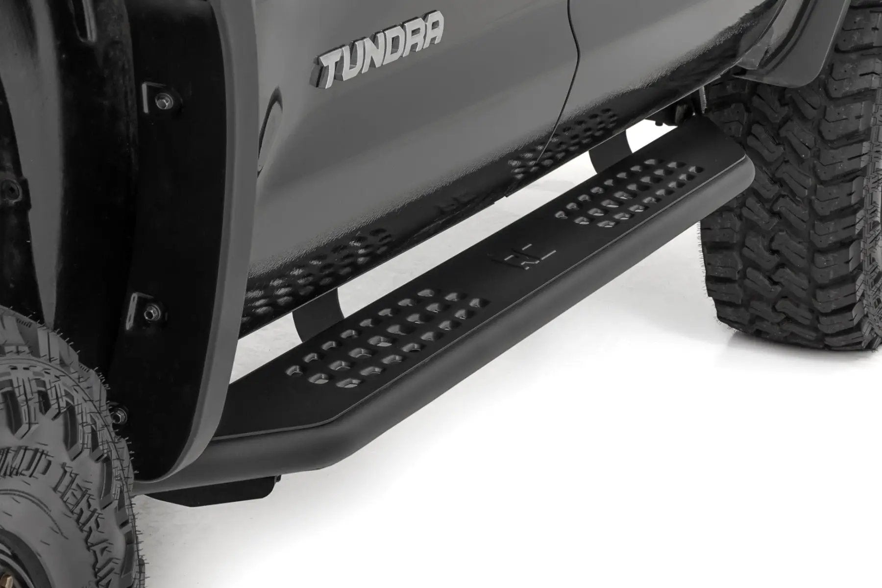 OV2 Running Boards | Side Step Bars | Crew Cab | Toyota Tundra 2WD/4WD (07-21) by Rough Country