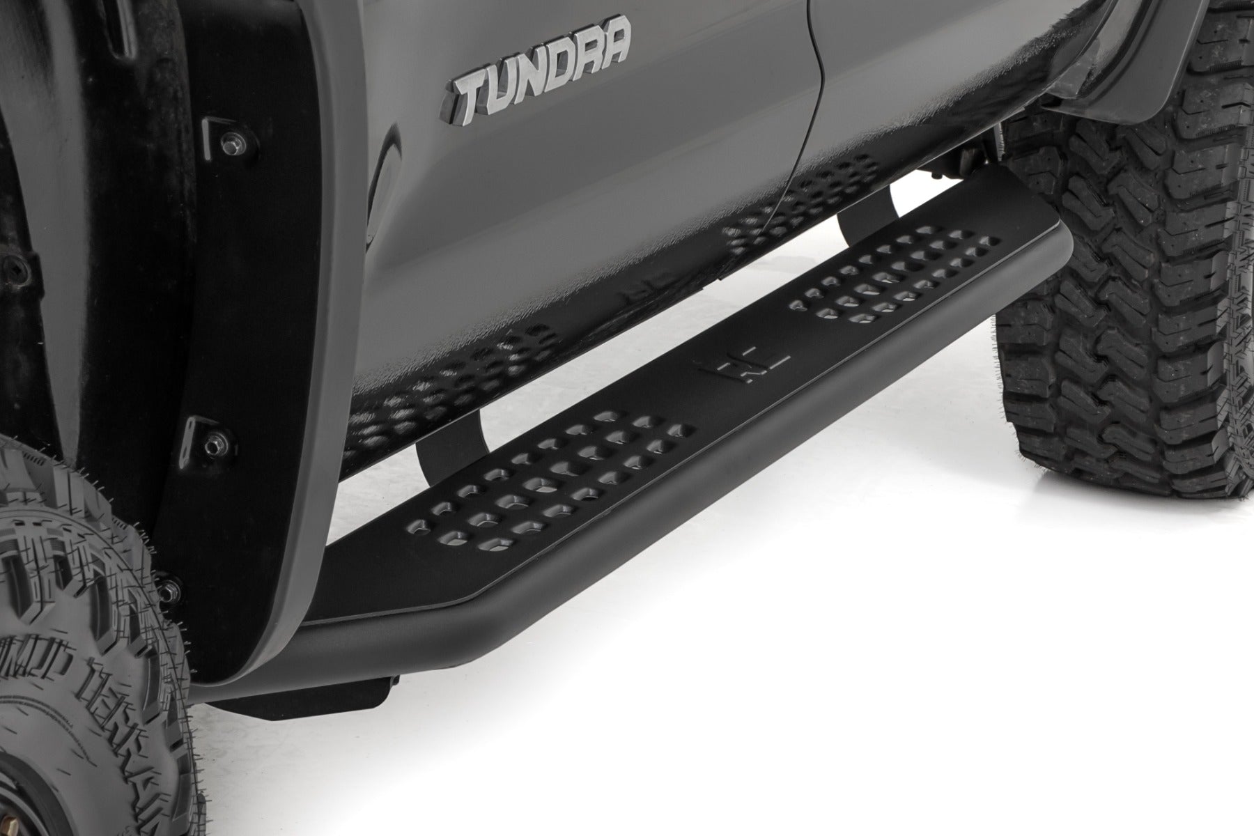 OV2 Running Boards | Side Step Bars | Crew Cab | Toyota Tundra 2WD/4WD (07-21) by Rough Country