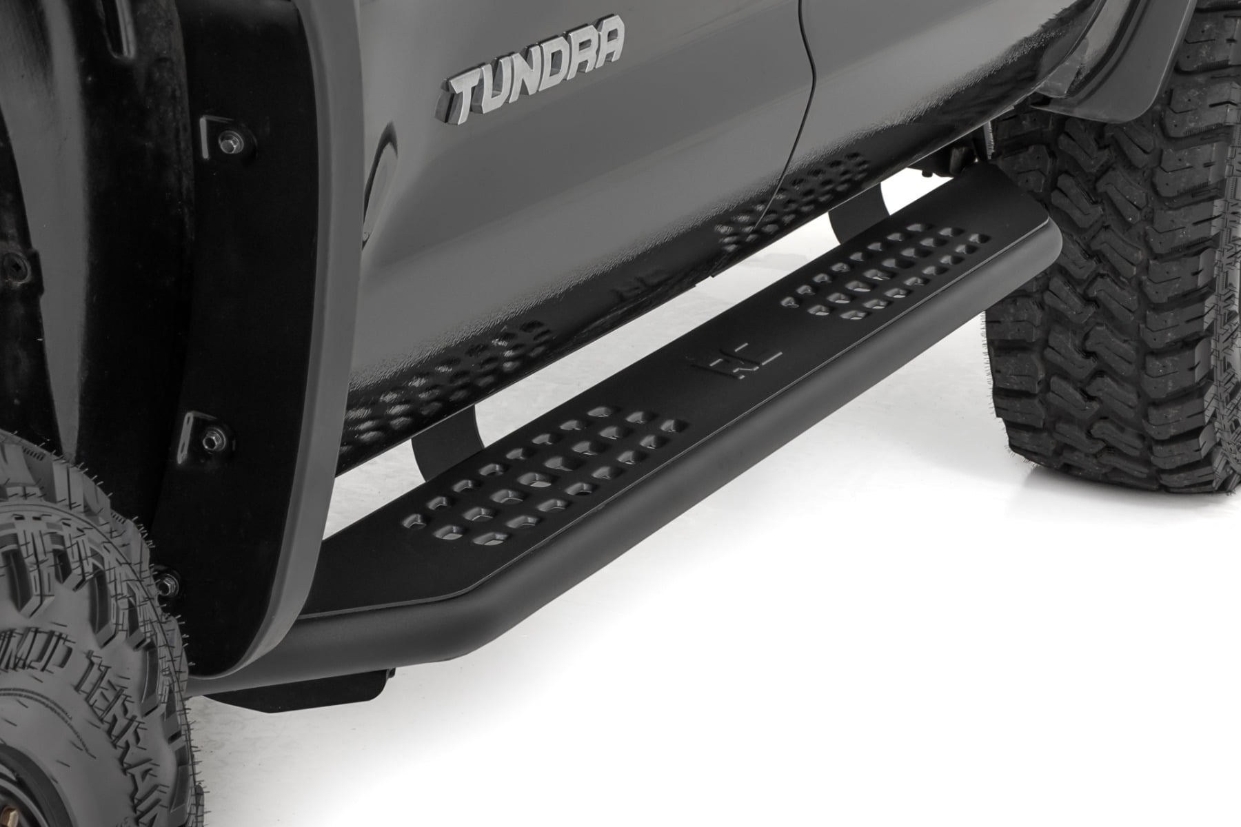 OV2 Running Boards | Side Step Bars | Crew Cab | Toyota Tundra 2WD/4WD (07-21) by Rough Country