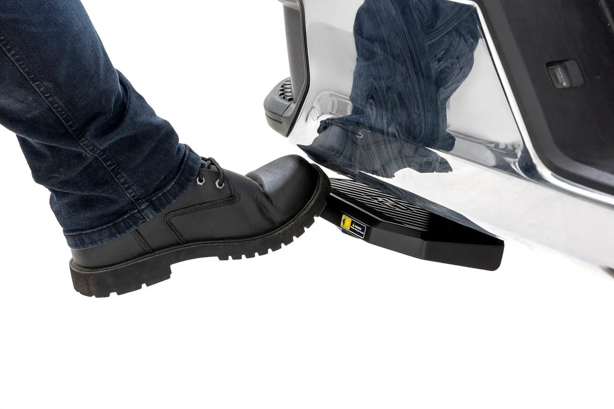 Retractable Bed Step | Manual Pull | Chevy/GMC 2500HD/3500HD (20-26) by Rough Country