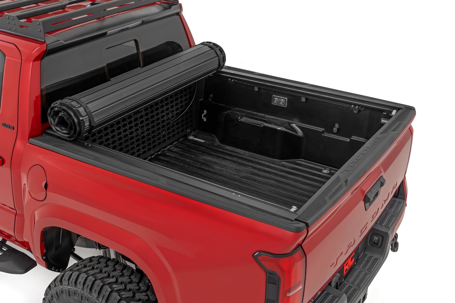Hard Roll Up Bed Cover | 5' Bed | Toyota Tacoma 2WD/4WD (2024-2026) by Rough Country