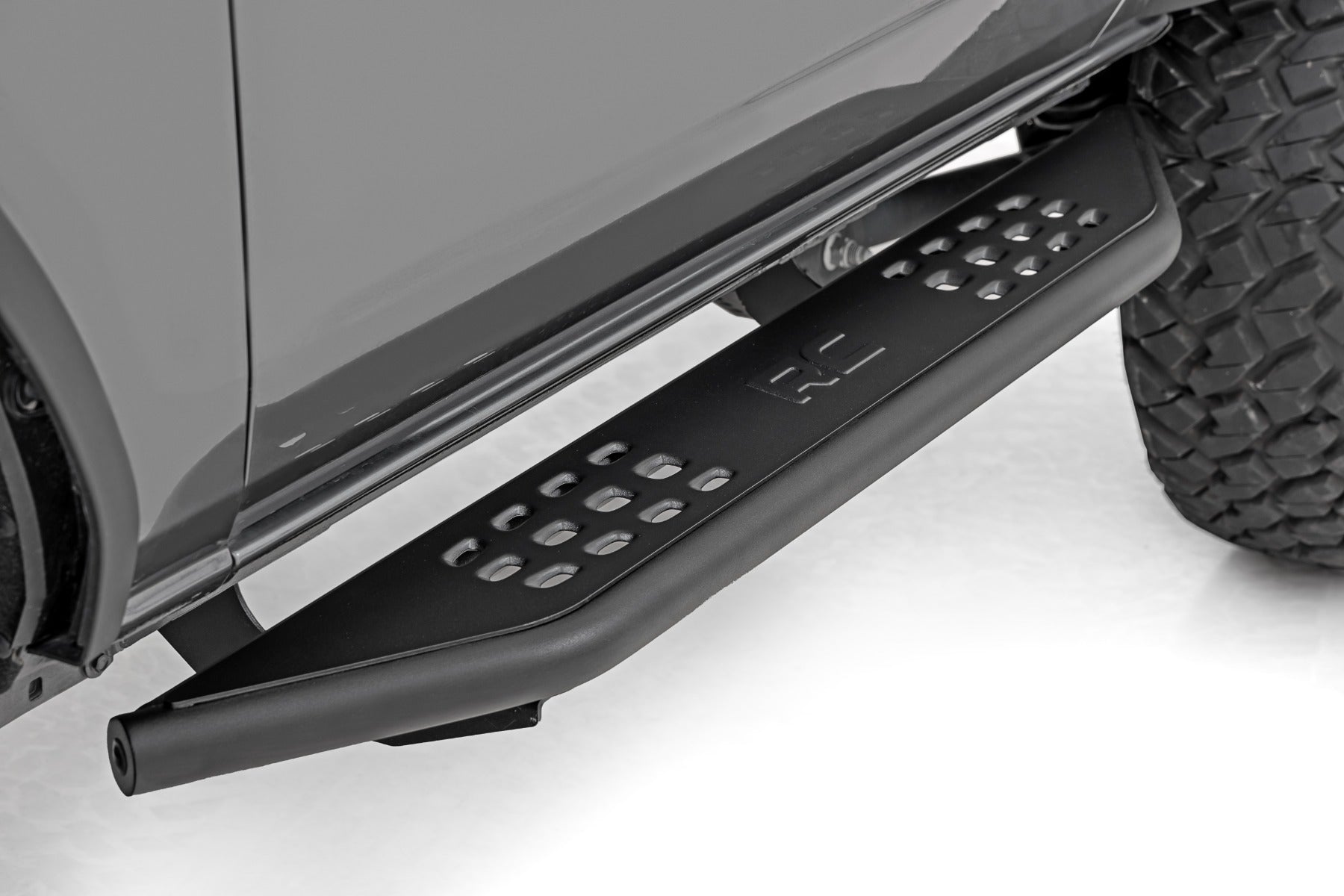 OV2 Running Boards | Side Step Bars | 2-Door | Ford Bronco (2 Door) (21-26) by Rough Country