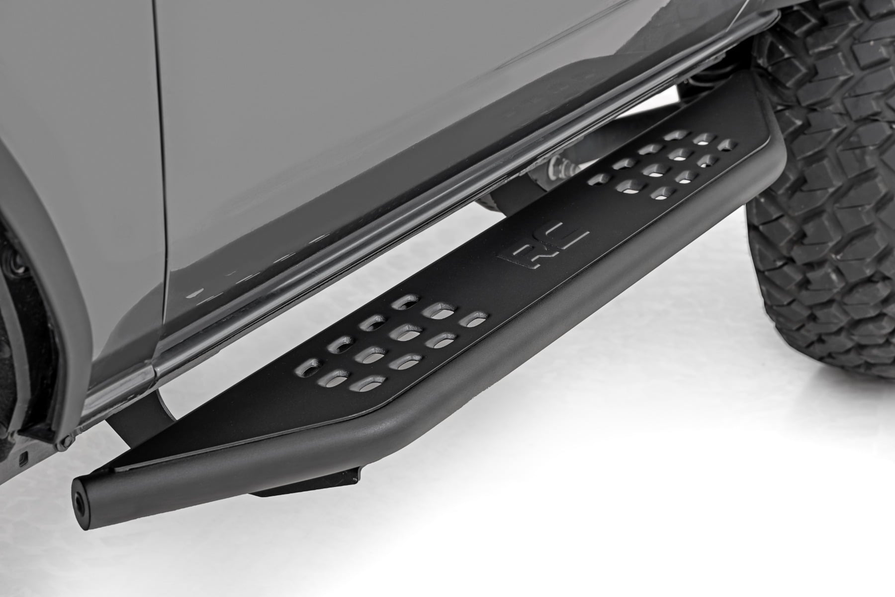 OV2 Running Boards | Side Step Bars | 2-Door | Ford Bronco (2 Door) (21-26) by Rough Country