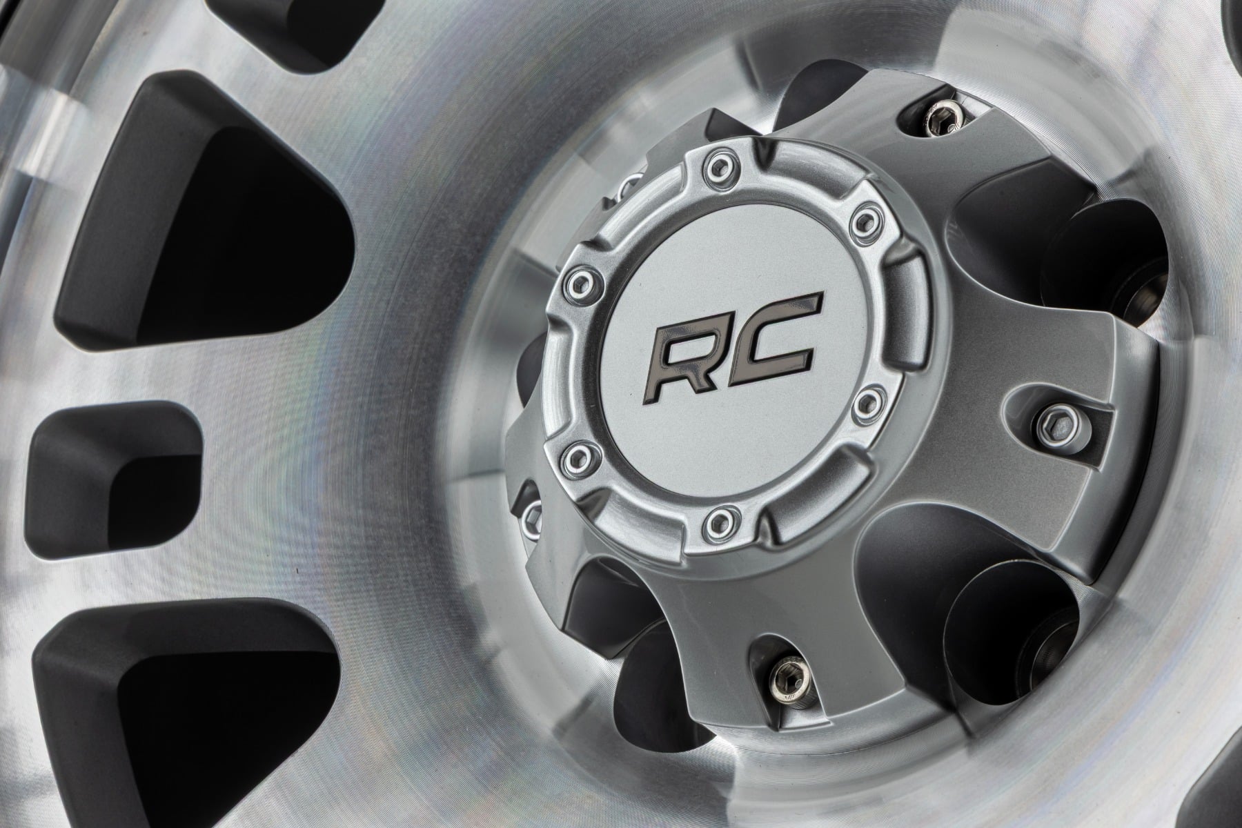 Rough Country 82 Series Wheel | One-Piece | Full Machined | 17x9 | 6x5.5 | -12mm by Rough Country