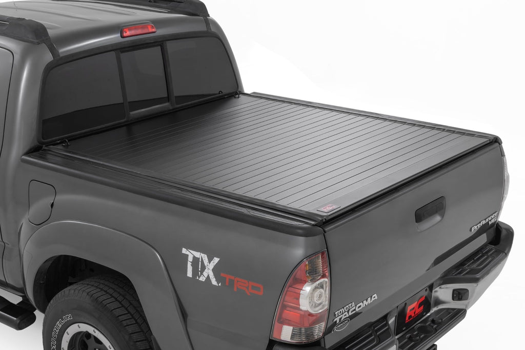 Hard Roll Up Bed Cover | 5' Bed | Toyota Tacoma 2WD/4WD (2005-2015) by Rough Country