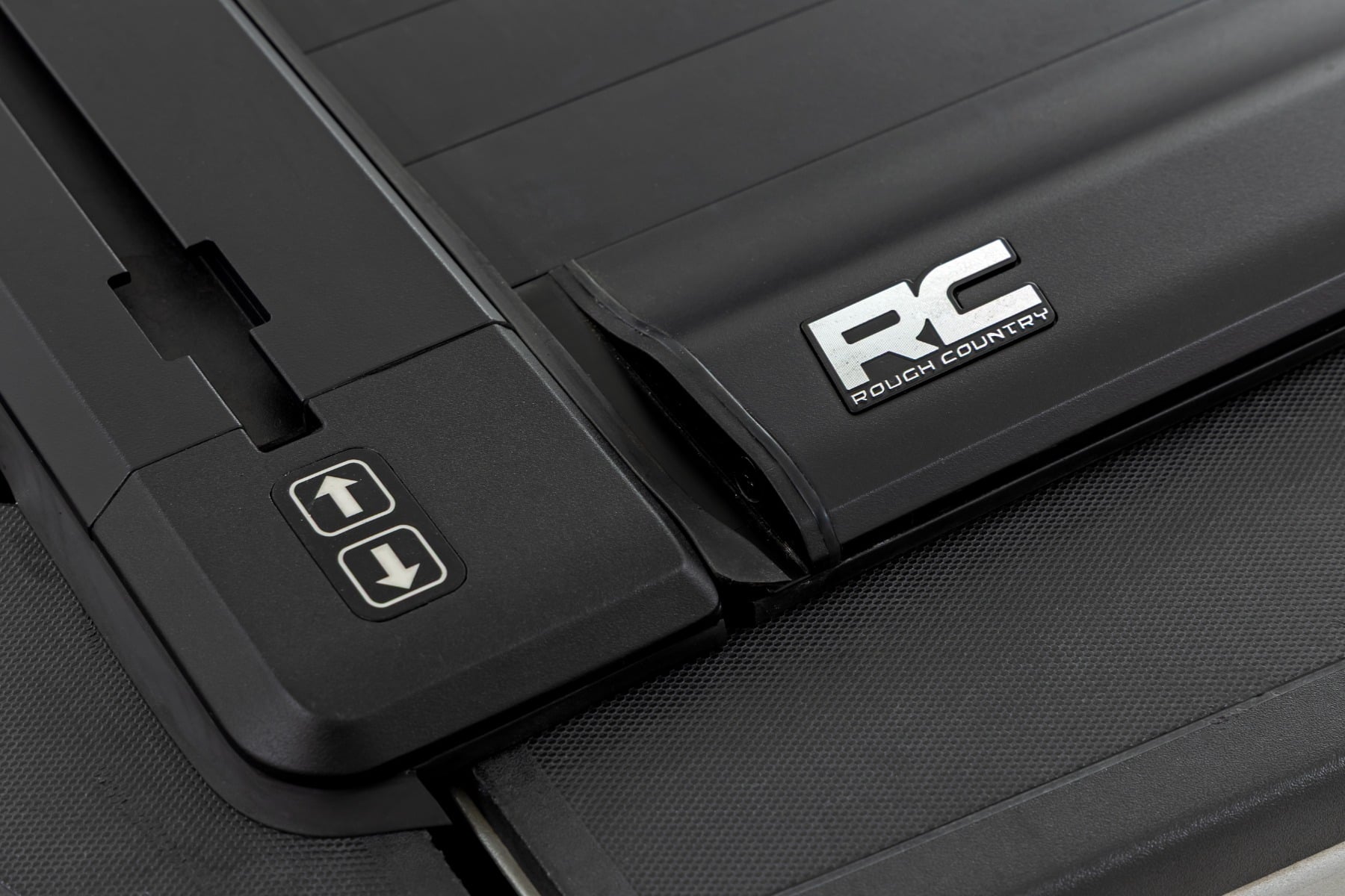 Powered Retractable Bed Cover | 5' Bed | Chevy/GMC Canyon/Colorado (15-26) by Rough Country