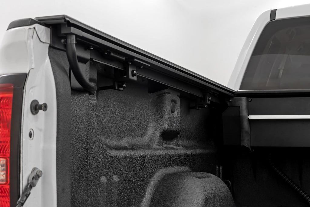 Powered Bed Cover | 6'7" Bed | Chevy/GMC 1500/2500HD/3500HD (14-19 & Classic) by Rough Country
