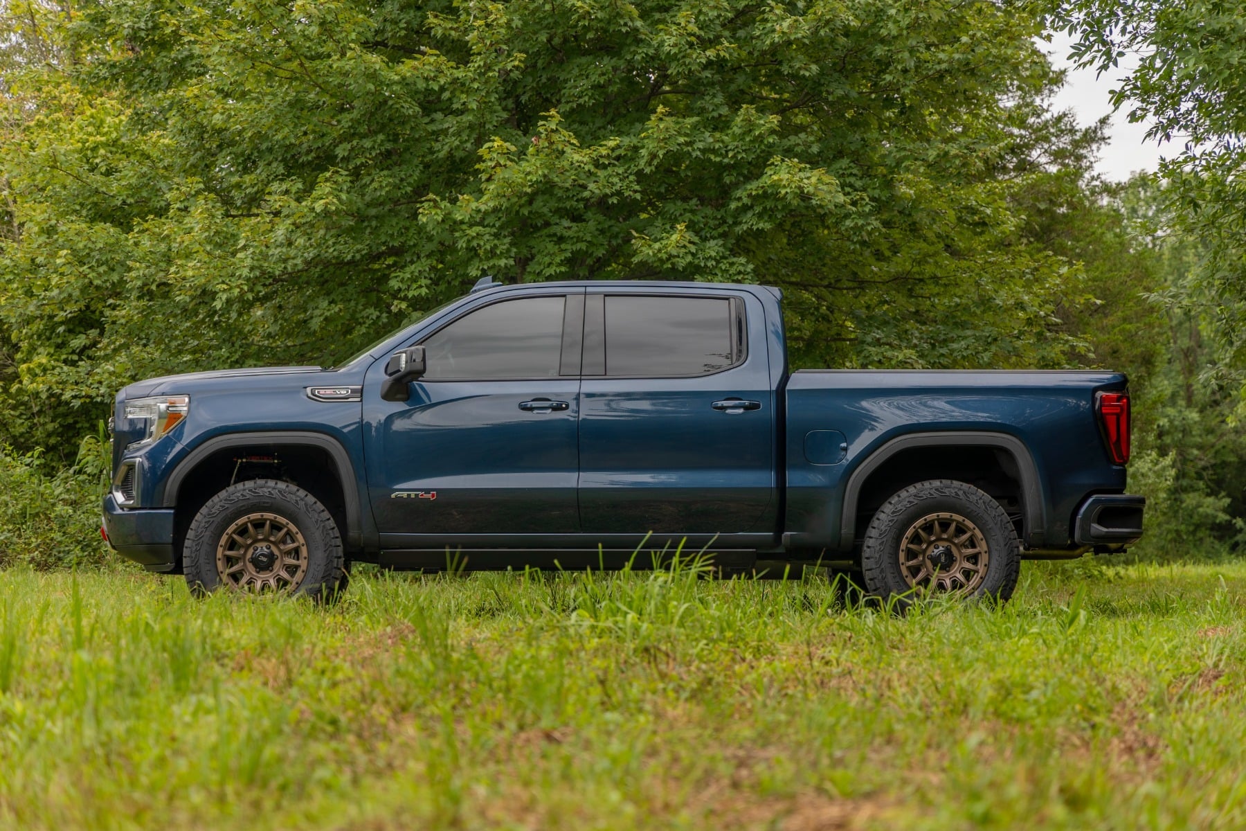 3.5 Inch Lift Kit | GMC Sierra 1500 2WD/4WD (2019-2024) by Rough Country