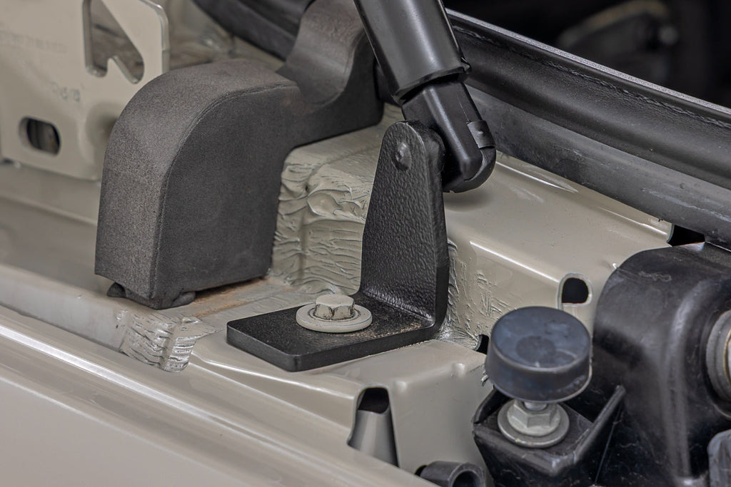 Hood Struts | Mercedes-Benz Sprinter 3500 (19-22)/Sprinter 3500XD (19-25) by Rough Country