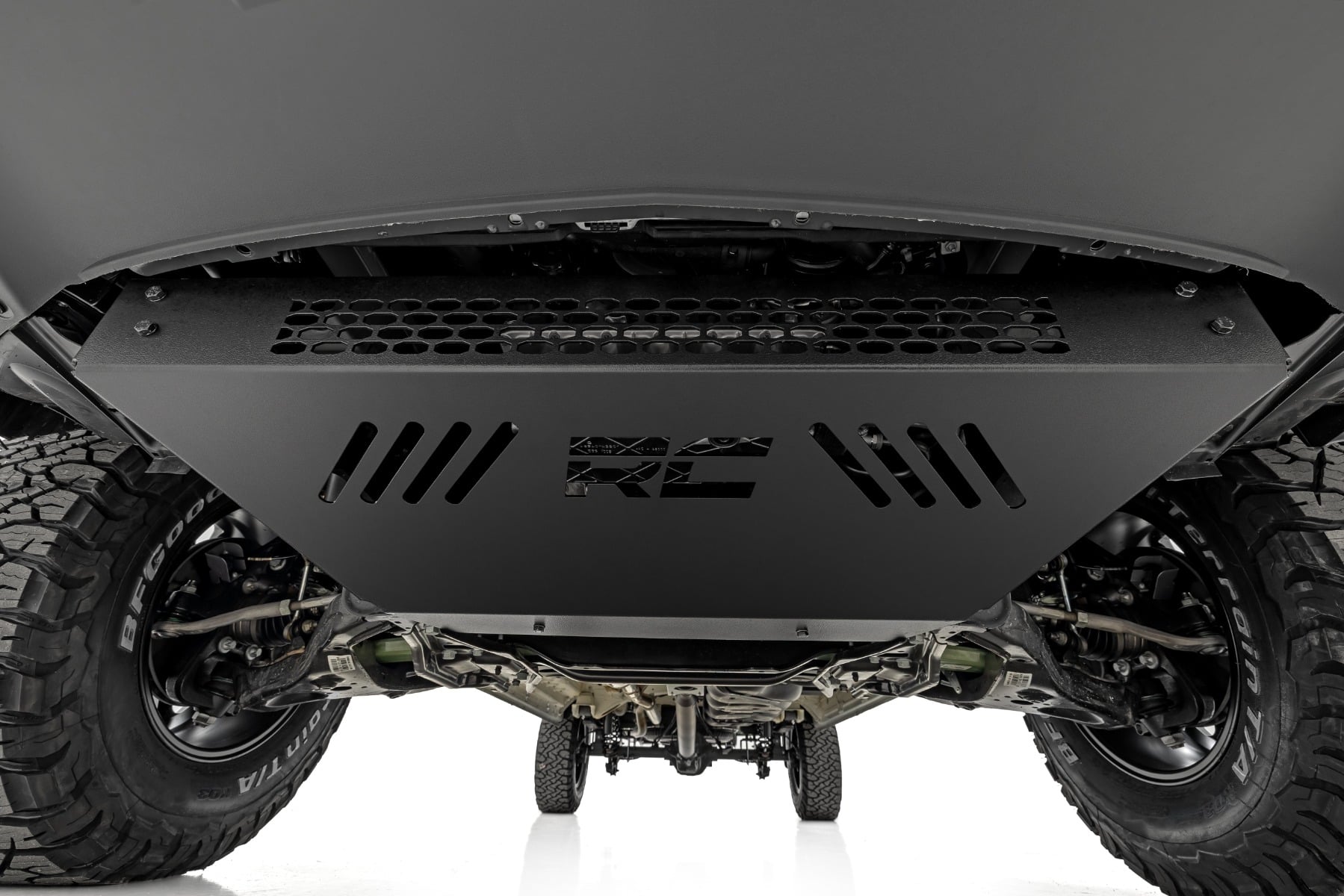 Skid Plate | Mercedes-Benz Sprinter 3500 (19-22)/Sprinter 3500XD (19-25) by Rough Country
