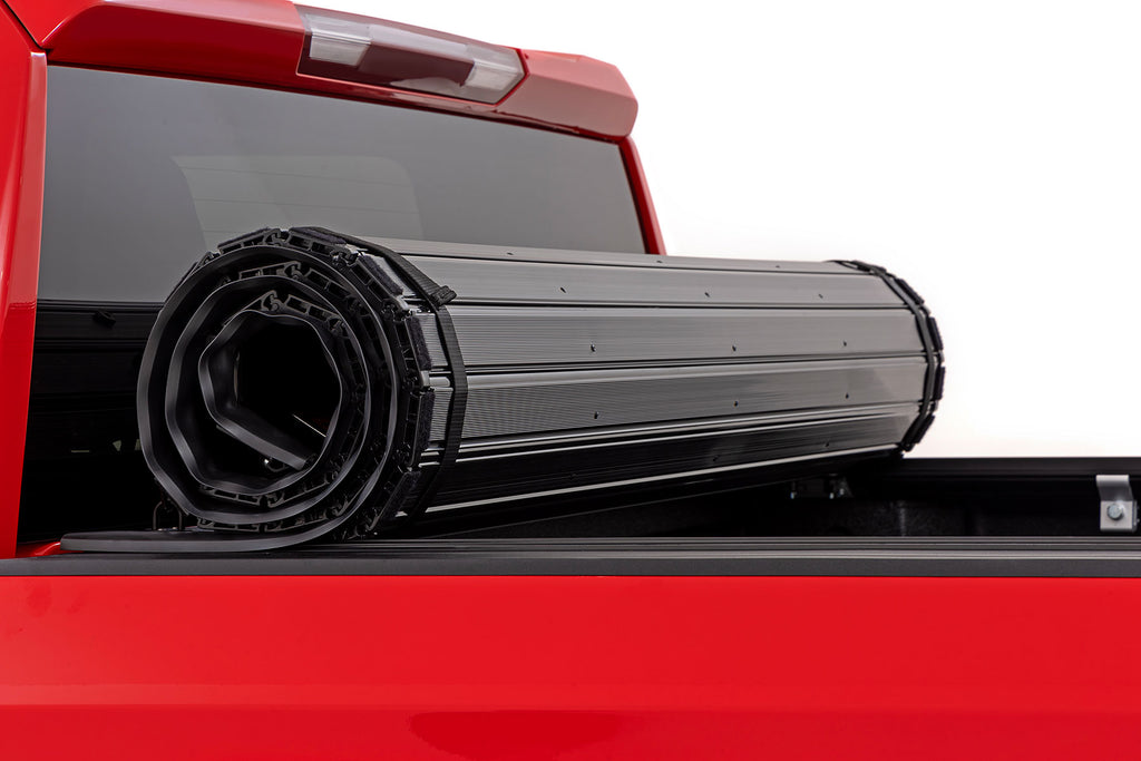 Hard Roll Up Bed Cover | 5'10" Bed | Chevy/GMC Sierra 1500 (19-26)/Silverado 1500 (19-26) by Rough Country