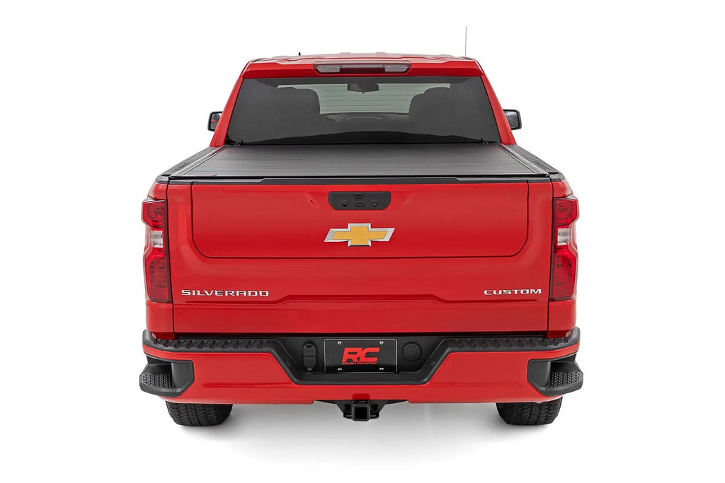 Hard Roll Up Bed Cover | 5'10" Bed | Chevy/GMC Sierra 1500 (19-26)/Silverado 1500 (19-26) by Rough Country