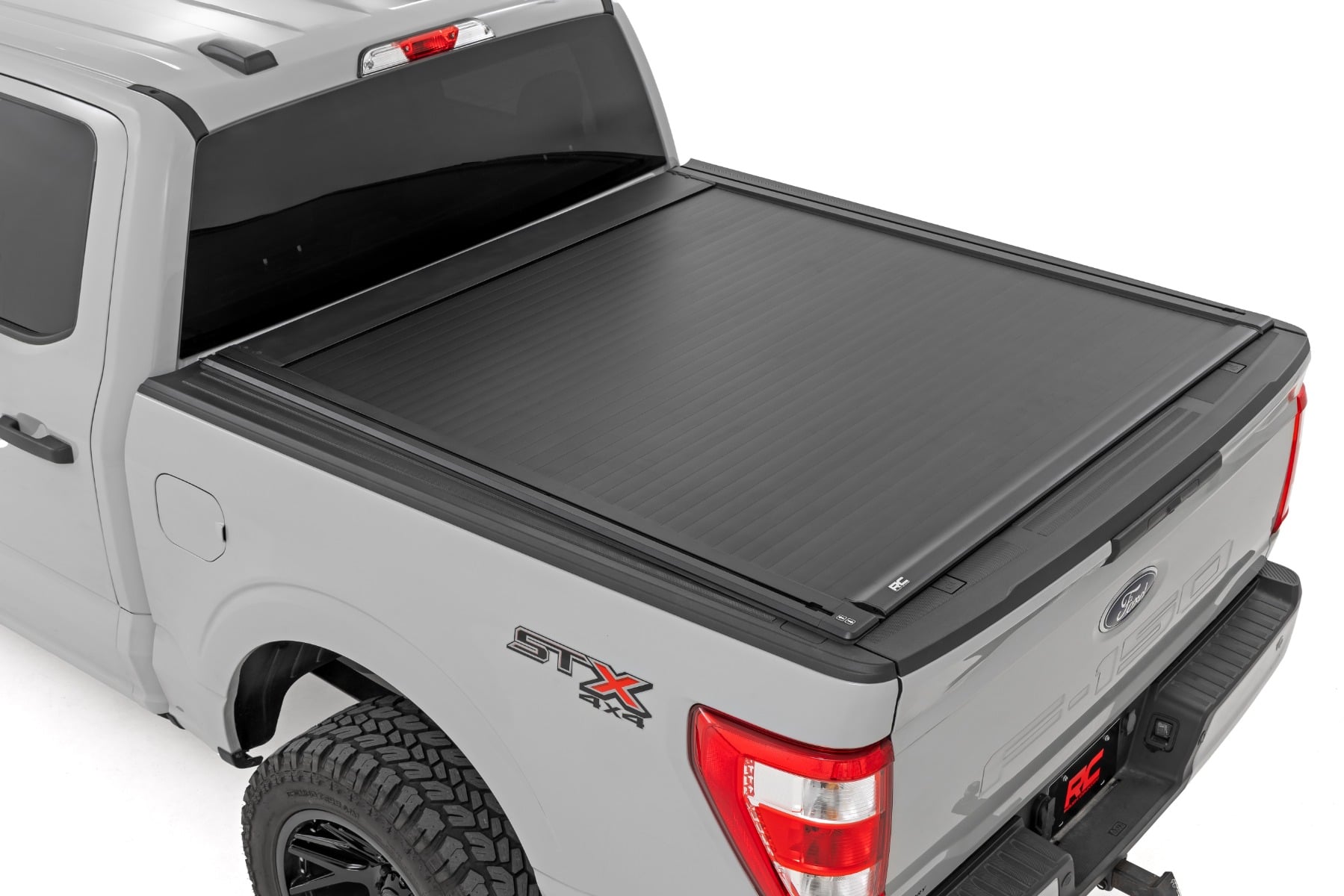 Powered Retractable Bed Cover | 5'7" Bed | Ford F-150 (15-26)/F-150 Lightning (22-26) by Rough Country