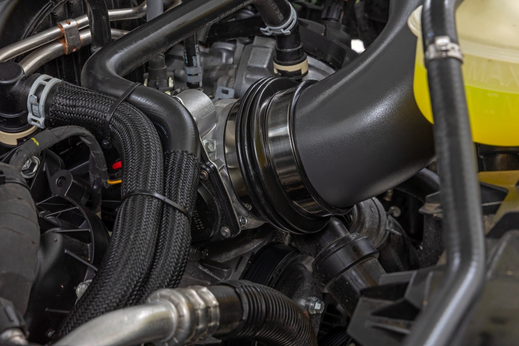 Cold Air Intake Kit | 5.0L | Ford F-150 2WD/4WD (2021-2026) by Rough Country