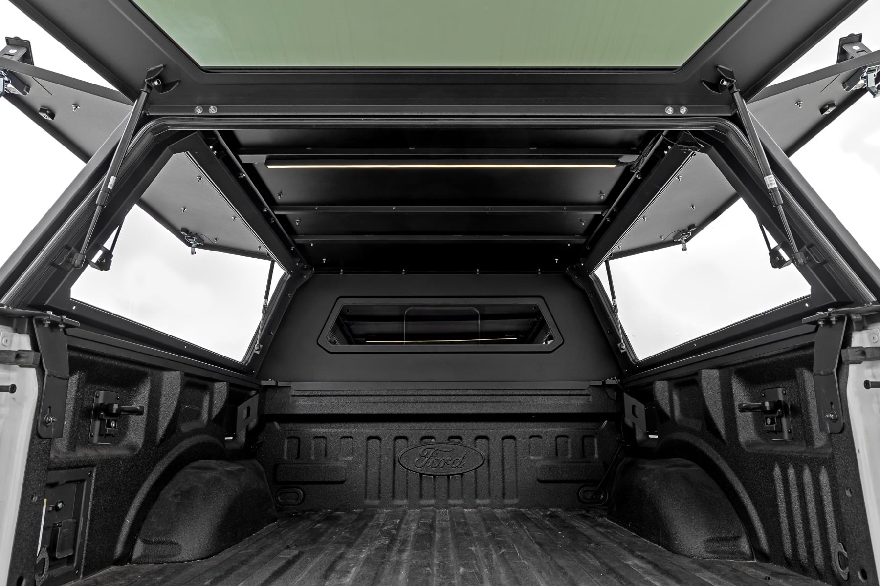 Truck Bed Cap | Modular | 5'7" Bed | Ford F-150 2WD/4WD (2021-2026) by Rough Country