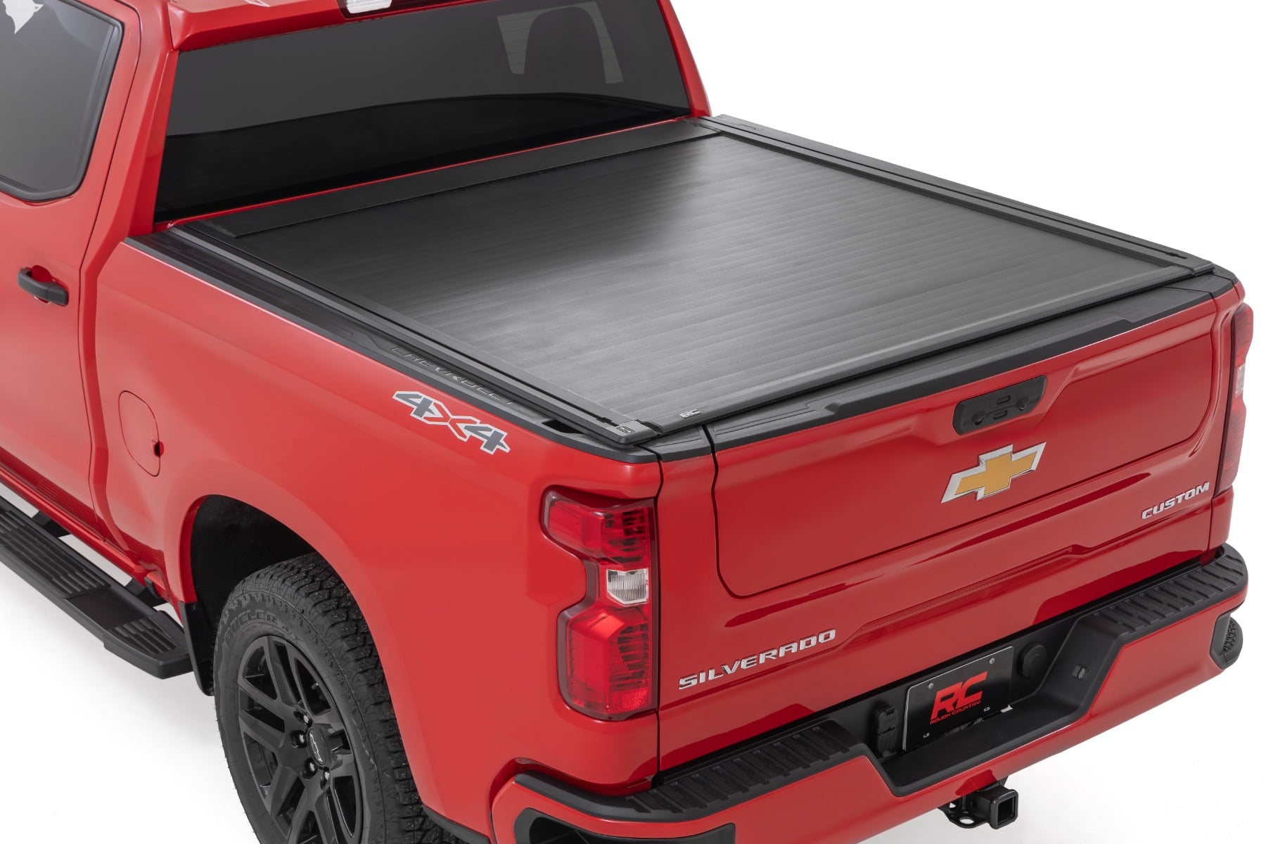 Powered Retractable Bed Cover | 5'10" Bed | Chevy/GMC Sierra 1500 (19-26)/Silverado 1500 (19-26) by Rough Country