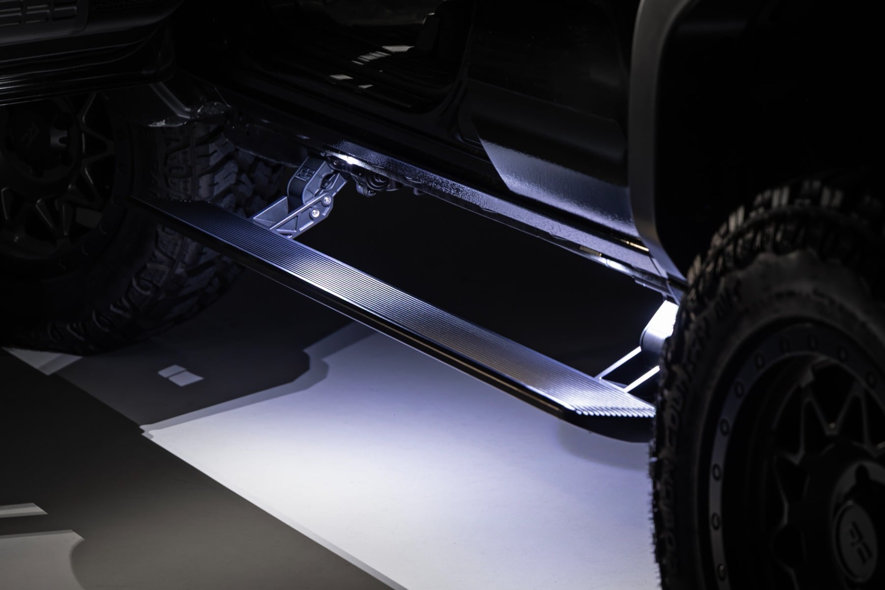Power Running Boards | HT-Series | Toyota 4Runner (2025-2026) by Rough Country