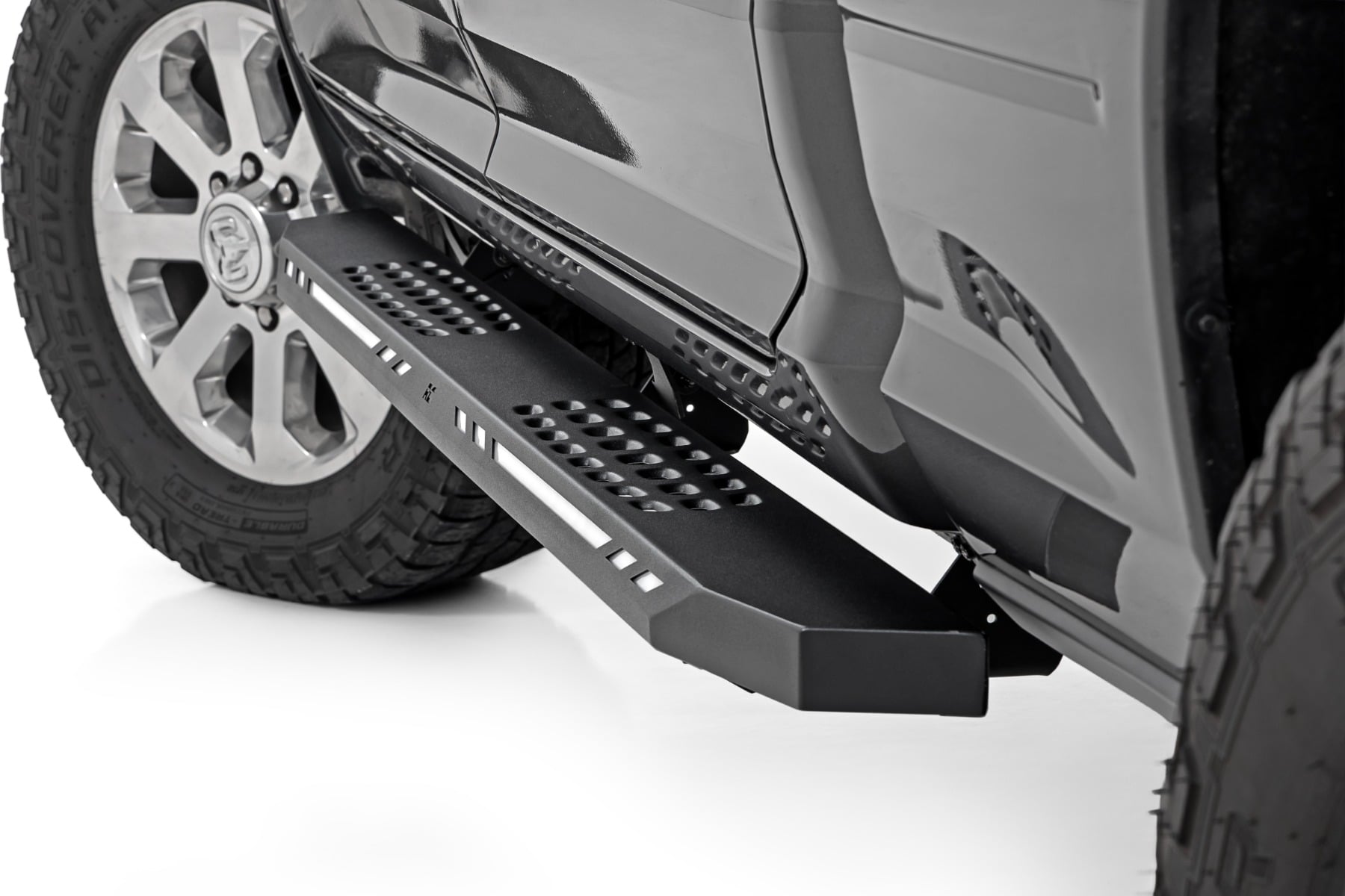 AC2 Running Boards | Amber/White | Crew Cab | Ram 1500 (19-26)/1500 TRX (21-24) by Rough Country