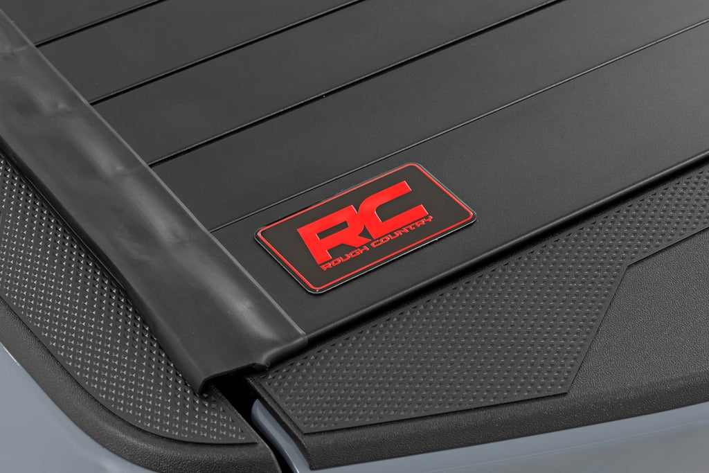 Hard Roll Up Bed Cover | 5' Bed | Nissan Frontier 2WD/4WD (2022-2026) by Rough Country