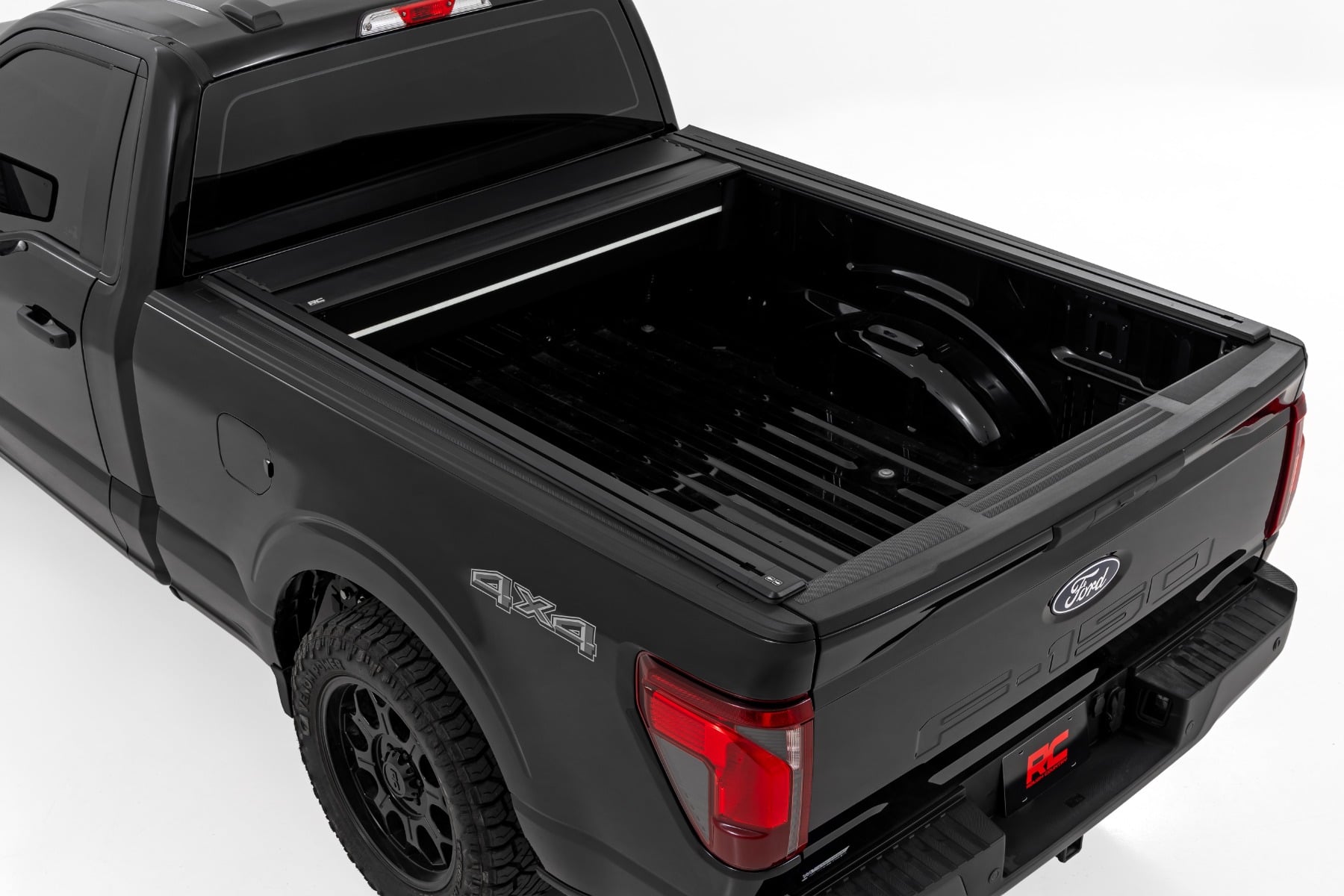 Powered Retractable Bed Cover | 6'7" Bed | Ford F-150 (15-26)/F-150 Lightning (22-26) by Rough Country