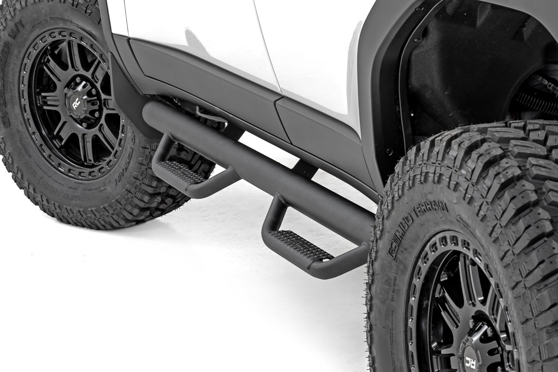 Nerf Steps | Cab Length | Toyota Land Cruiser 4WD (2024-2026) by Rough Country